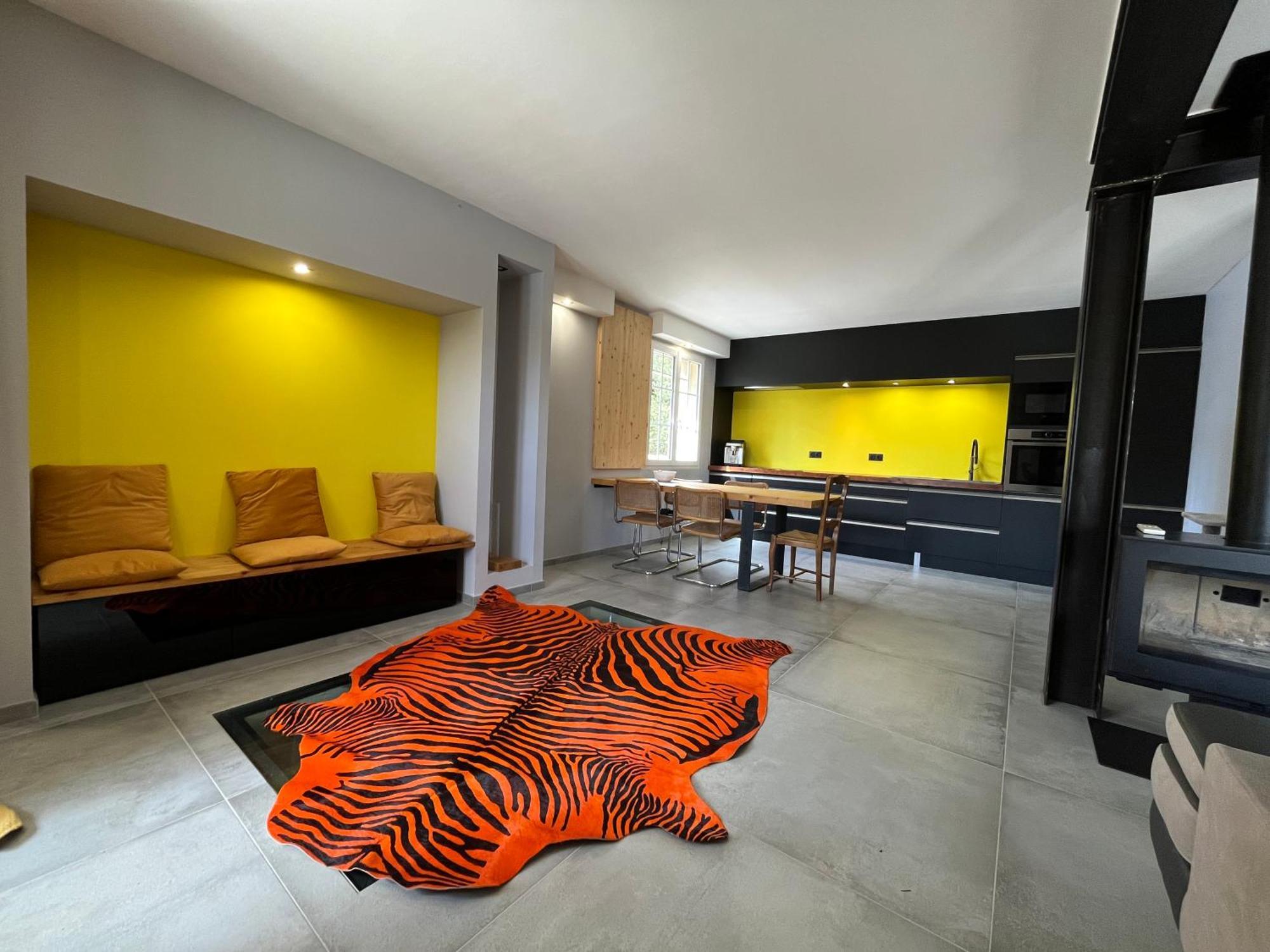 Pierrange Apartment Grillon Exterior photo